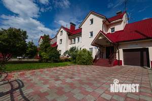 Дом 270м², 2-этажный, участок 6 сот.  