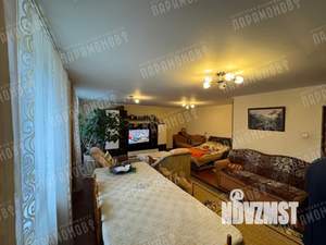 Дом 208м², 2-этажный, участок 6 сот.  