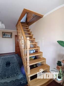 Дом 197м&sup2;, 3-этажный, участок 9 сот.  