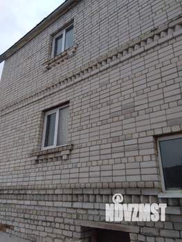 Дом 185м², 3-этажный, участок 10 сот.  