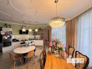 Коттедж 574м², 4-этажный, участок 7 сот.  