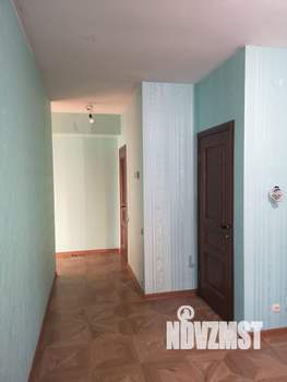 Коттедж 237м², 2-этажный, участок 7 сот.  