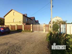 Таунхаус 115м&sup2;, 3-этажный, участок 1 сот.  