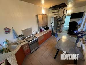 Дом 123м&sup2;, 2-этажный, участок 6 сот.  