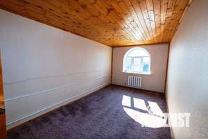 Дом 273м&sup2;, 2-этажный, участок 9 сот.  