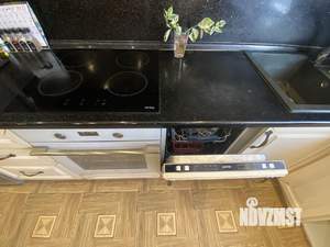 Коттедж 232м&sup2;, 2-этажный, участок 10 сот.  