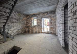 Дом 111м&sup2;, 2-этажный, участок 4 сот.  