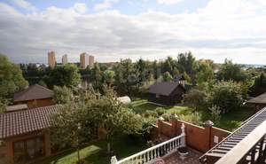 Дом 370м², 3-этажный, участок 27 сот.  