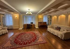 Дом 413м², 3-этажный, участок 5 сот.  