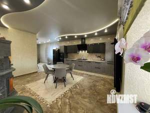 Коттедж 283м&sup2;, 3-этажный, участок 10 сот.  