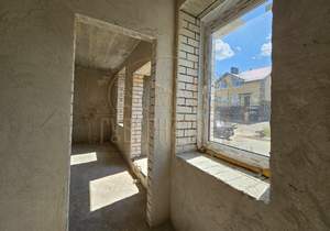 Дом 166м&sup2;, 3-этажный, участок 2 сот.  