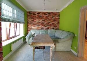 Дом 146м&sup2;, 2-этажный, участок 4 сот.  