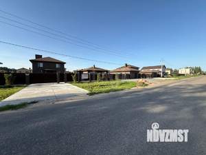 Дом 258м², 2-этажный, участок 10 сот.  