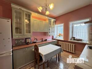 Таунхаус 380м&sup2;, 3-этажный, участок 6 сот.  