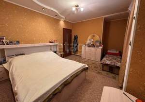 Дом 77м&sup2;, 2-этажный, участок 3 сот.  