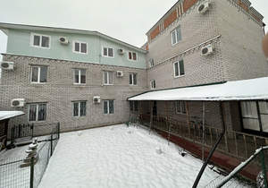 Дом 706м², 3-этажный, участок 6 сот.  