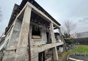 Дом 200м&sup2;, 2-этажный, участок 7 сот.  