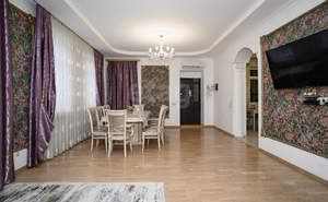 Дом 187м&sup2;, 2-этажный, участок 3 сот.  