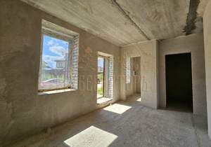 Дом 166м&sup2;, 3-этажный, участок 2 сот.  