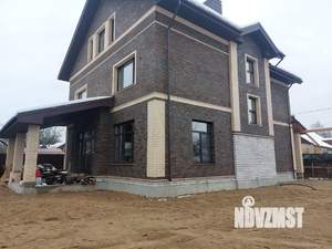 Коттедж 280м&sup2;, 3-этажный, участок 7 сот.  