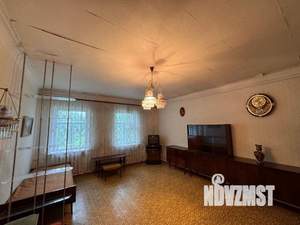 Дом 100м&sup2;, 1-этажный, участок 8 сот.  