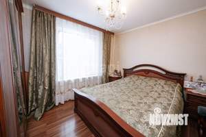 Дом 74м², 2-этажный, участок 6 сот.  