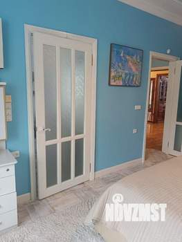 Коттедж 407м&sup2;, 3-этажный, участок 9 сот.  