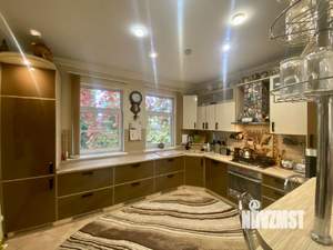 Таунхаус 182м², 2-этажный, участок 3 сот.  