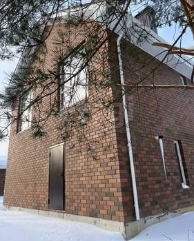 Дом 160м&sup2;, 2-этажный, участок 8 сот.  