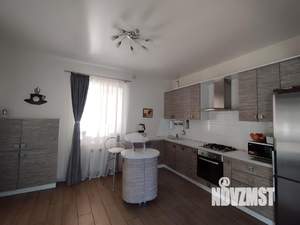 Коттедж 204м², 2-этажный, участок 7 сот.  