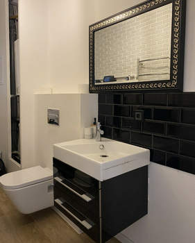 Дом 140м&sup2;, 3-этажный, участок 2 сот.  