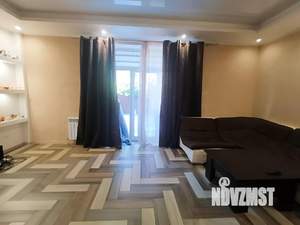 Таунхаус 115м², 3-этажный, участок 1 сот.  