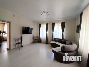 Коттедж 204м², 2-этажный, участок 7 сот.  