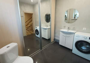 Дом 115м², 3-этажный, участок 1 сот.  