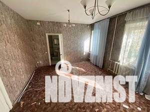 Дом 355м&sup2;, 3-этажный, участок 1094 сот.  