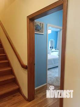 Коттедж 407м&sup2;, 3-этажный, участок 9 сот.  