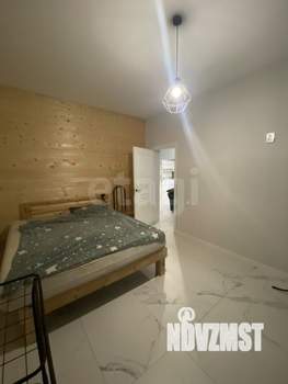 Дом 270м&sup2;, 2-этажный, участок 4 сот.  