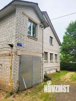 Коттедж 300м², 2-этажный, участок 30 сот.  