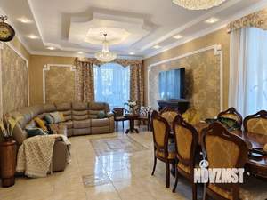 Таунхаус 226м², 3-этажный, участок 2 сот.  