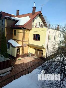 Коттедж 390м&sup2;, 3-этажный, участок 3 сот.  