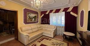 Дом 370м&sup2;, 3-этажный, участок 27 сот.  