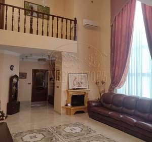 Дом 667м², 2-этажный, участок 10 сот.  