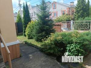Коттедж 392м², 2-этажный, участок 4 сот.  