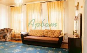 Дом 80м&sup2;, 2-этажный, участок 3 сот.  