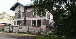 Дом 172м&sup2;, 2-этажный, участок 6 сот.  