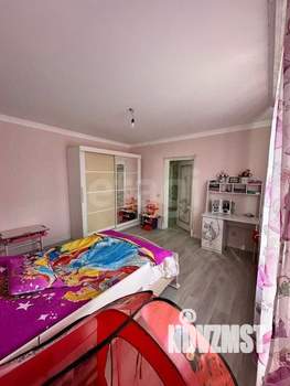 Дом 240м&sup2;, 2-этажный, участок 5 сот.  