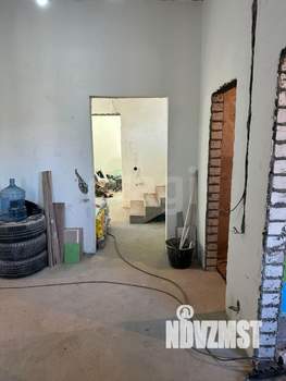 Дом 181м², 2-этажный, участок 7 сот.  