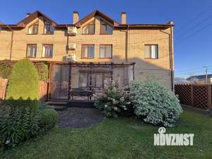 Таунхаус 261м&sup2;, 3-этажный, участок 4 сот.  