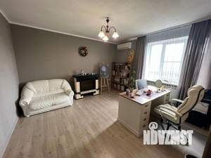 Коттедж 294м&sup2;, 2-этажный, участок 9 сот.  