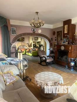 Коттедж 319м², 3-этажный, участок 8 сот.  
